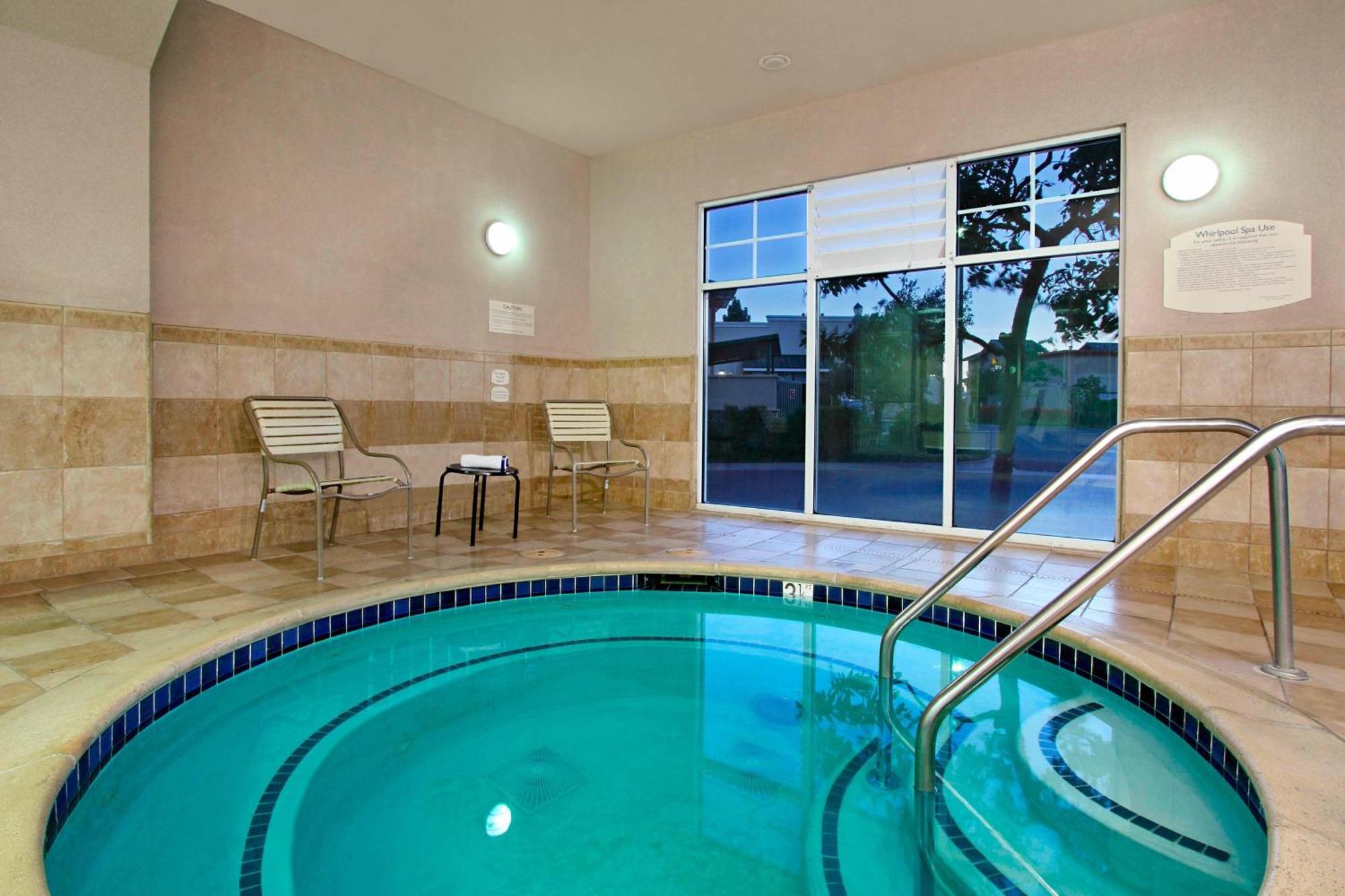 Fairfield Inn & Suites By Marriott Fairfield Napa Valley Area Екстериор снимка