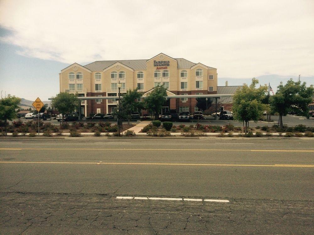 Fairfield Inn & Suites By Marriott Fairfield Napa Valley Area Екстериор снимка