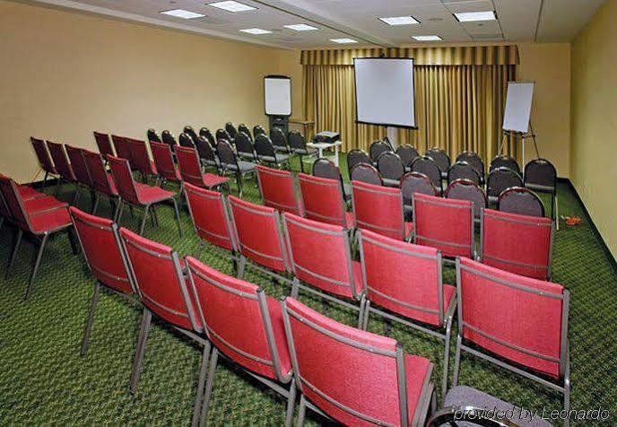 Fairfield Inn & Suites By Marriott Fairfield Napa Valley Area Екстериор снимка