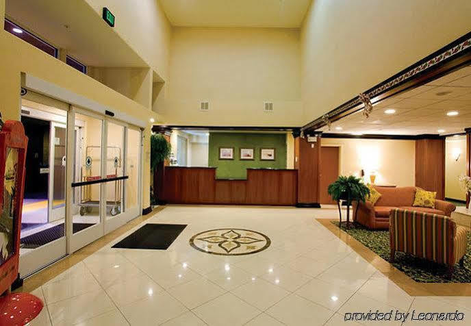 Fairfield Inn & Suites By Marriott Fairfield Napa Valley Area Екстериор снимка