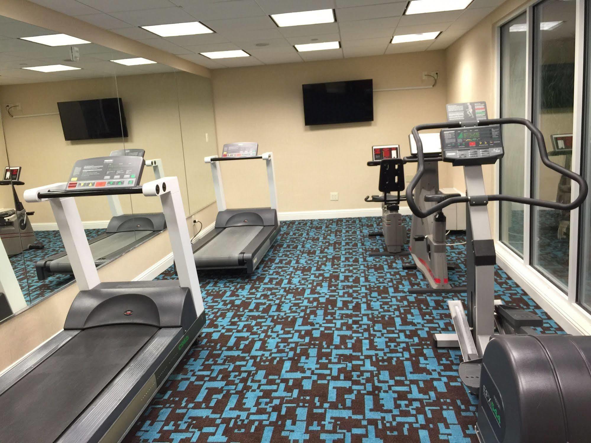 Fairfield Inn & Suites By Marriott Fairfield Napa Valley Area Екстериор снимка