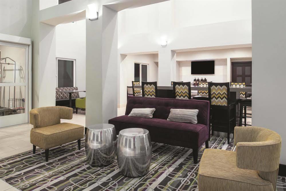 Fairfield Inn & Suites By Marriott Fairfield Napa Valley Area Екстериор снимка